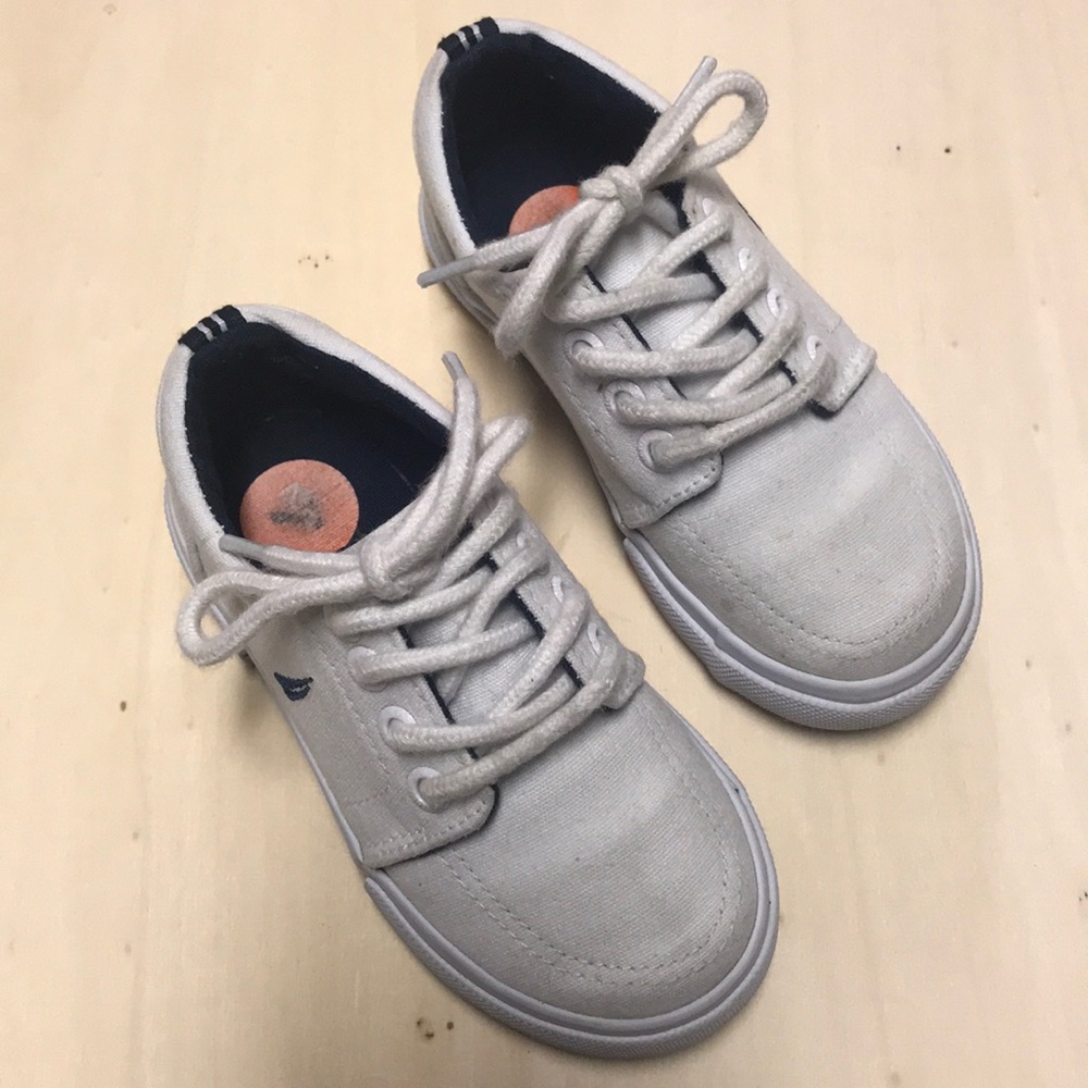 Nautica Whote boat shoes